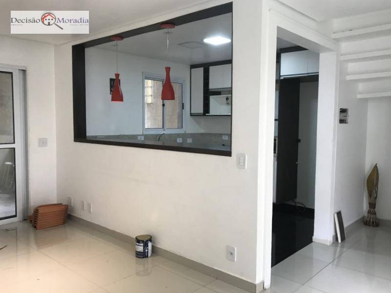 Foto 3 de Casa de Condomínio com 2 Quartos para alugar, 80m² em Granja Viana, Cotia
