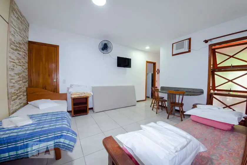 Foto 4 de Casa de Condomínio com 2 Quartos para alugar, 120m² em Ingleses do Rio Vermelho, Florianópolis