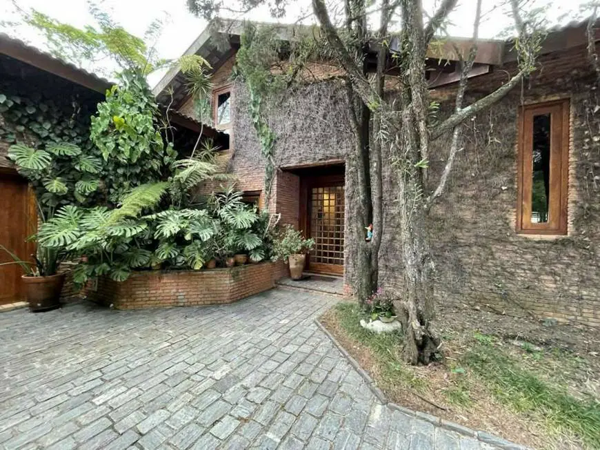 Foto 4 de Casa de Condomínio com 4 Quartos à venda, 970m² em Chácara Santa Lúcia dos Ypês, Carapicuíba
