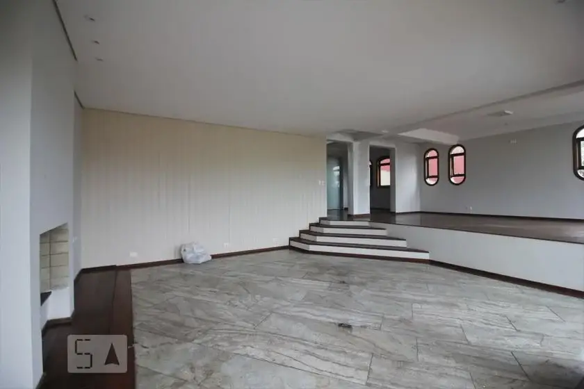 Foto 3 de Casa de Condomínio com 6 Quartos para alugar, 438m² em Morumbi, São Paulo