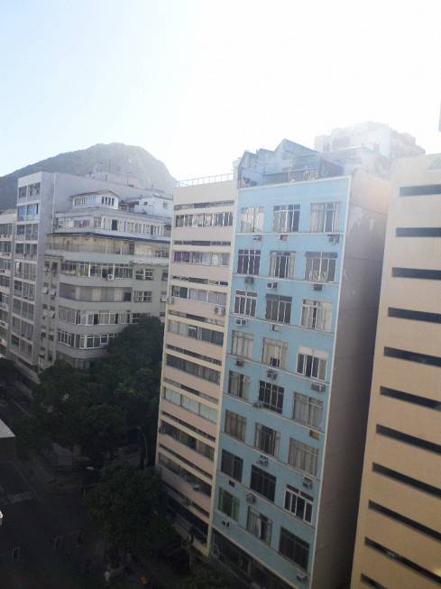 Foto 1 de Kitnet com 1 Quarto para alugar, 45m² em Copacabana, Rio de Janeiro
