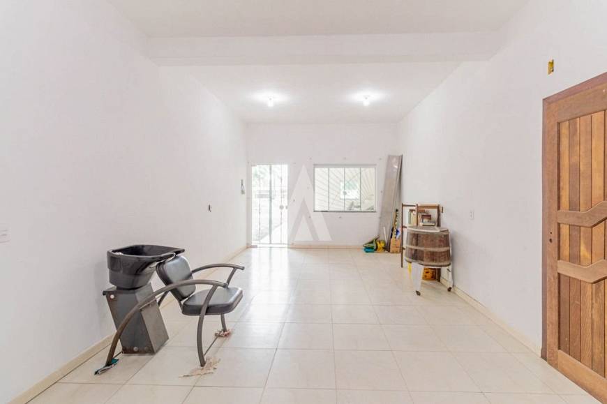 Foto 5 de Sobrado com 1 Quarto à venda, 300m² em Bucarein, Joinville