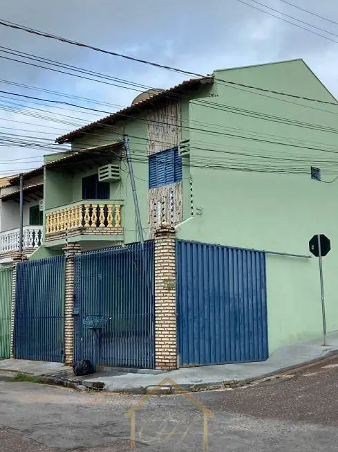 Foto 1 de Sobrado com 3 Quartos para alugar, 80m² em Areão, Cuiabá
