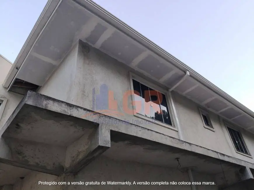 Foto 5 de Sobrado com 4 Quartos à venda, 200m² em Vila São Tiago, Piraquara