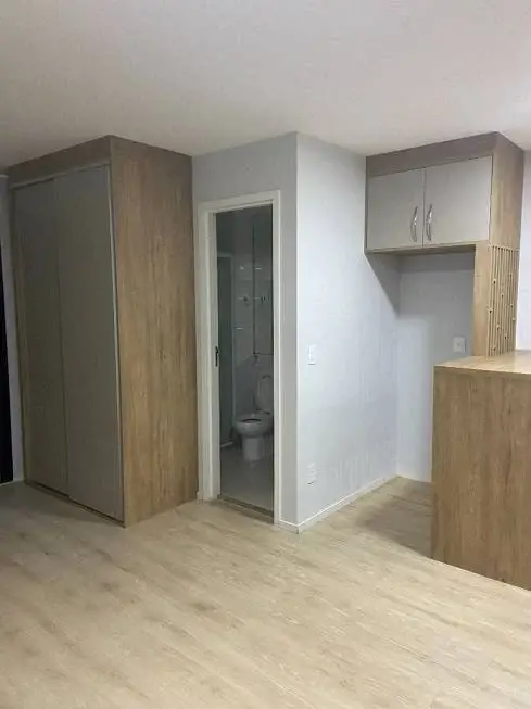Foto 2 de Apartamento com 1 Quarto para alugar, 37m² em Campo Belo, São Paulo