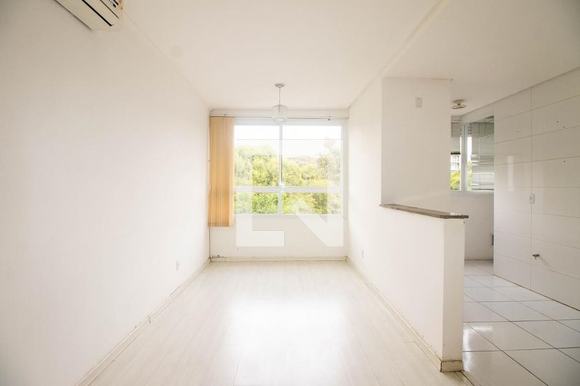 Foto 2 de Apartamento com 1 Quarto para alugar, 62m² em Vila Ipiranga, Porto Alegre