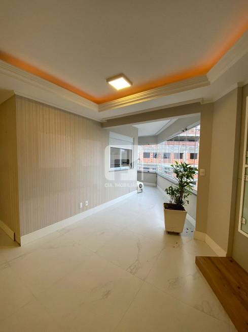 Foto 3 de Apartamento com 2 Quartos para alugar, 120m² em Canto, Florianópolis