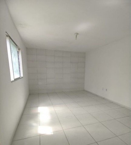 Foto 1 de Apartamento com 2 Quartos para alugar, 65m² em Caxangá, Recife