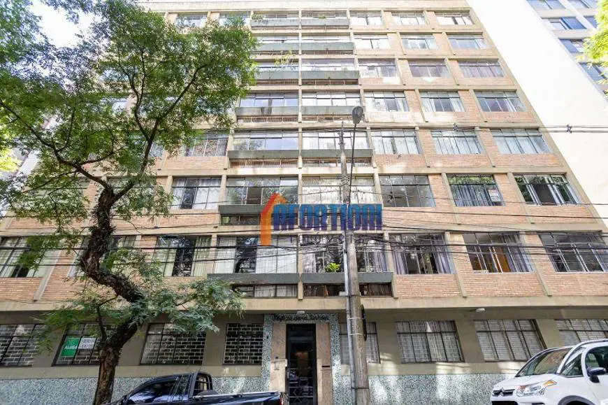 Foto 1 de Apartamento com 2 Quartos para alugar, 90m² em Centro, Curitiba