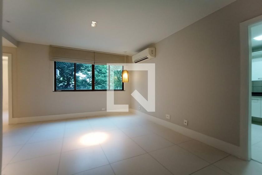 Foto 2 de Apartamento com 2 Quartos à venda, 61m² em Freguesia, Rio de Janeiro