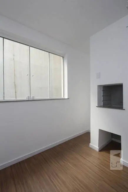 Foto 5 de Apartamento com 2 Quartos para alugar, 51m² em Independência, Porto Alegre
