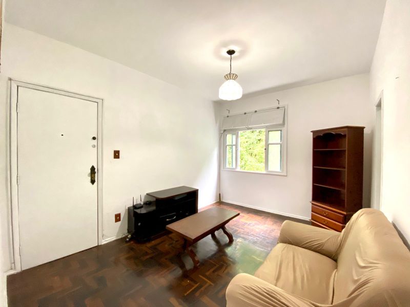 Foto 1 de Apartamento com 2 Quartos para alugar, 60m² em Itaipava, Petrópolis