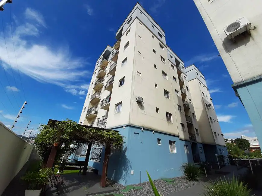 Foto 1 de Apartamento com 2 Quartos à venda, 52m² em Petrópolis, Joinville