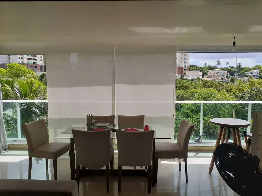 Foto 3 de Apartamento com 2 Quartos à venda, 90m² em Pituaçu, Salvador