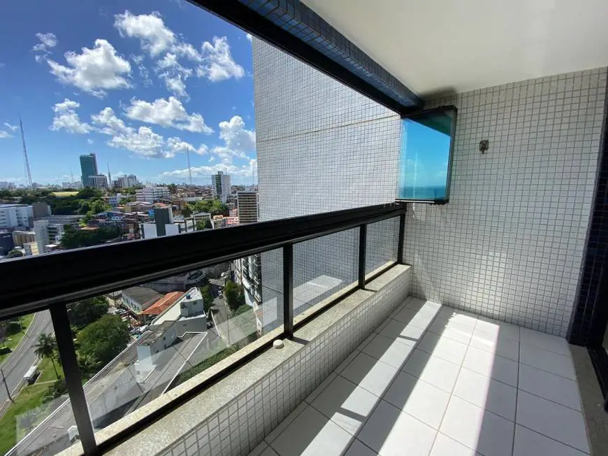 Foto 4 de Apartamento com 2 Quartos à venda, 67m² em Rio Vermelho, Salvador