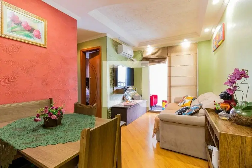Foto 1 de Apartamento com 2 Quartos para alugar, 49m² em Socorro, São Paulo