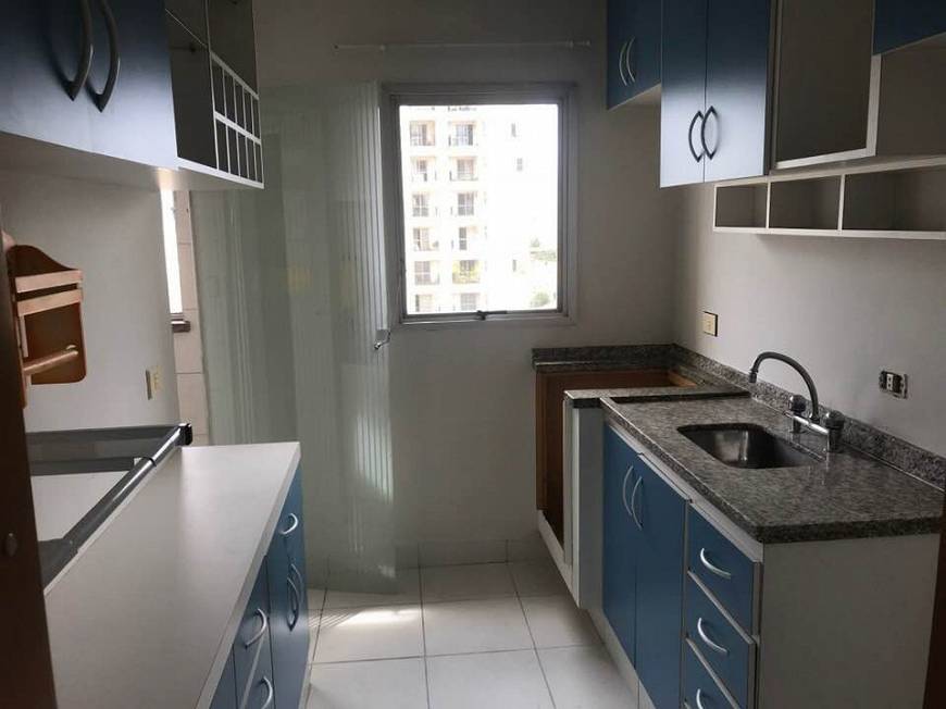 Foto 3 de Apartamento com 2 Quartos à venda, 64m² em Vila Gumercindo, São Paulo