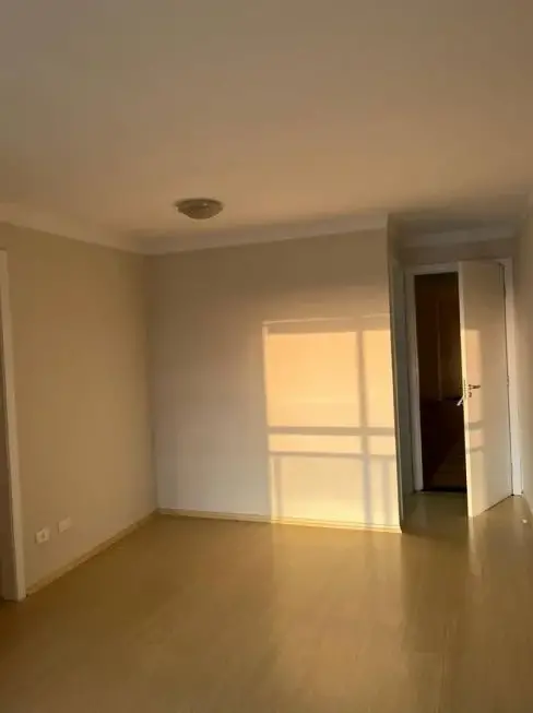 Foto 1 de Apartamento com 2 Quartos para alugar, 66m² em Vila Ipiranga, Londrina
