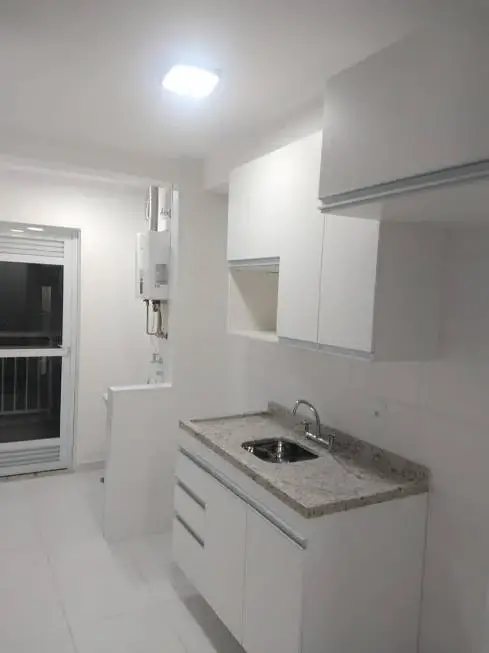Foto 1 de Apartamento com 2 Quartos à venda, 61m² em Vila Isa, São Paulo