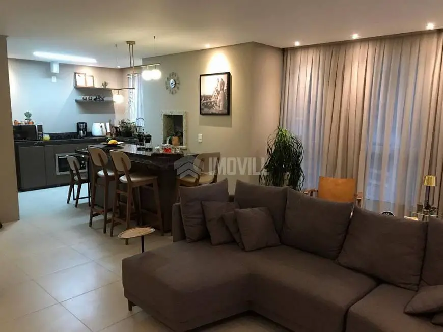 Foto 1 de Apartamento com 3 Quartos à venda, 143m² em Barra Sul, Balneário Camboriú