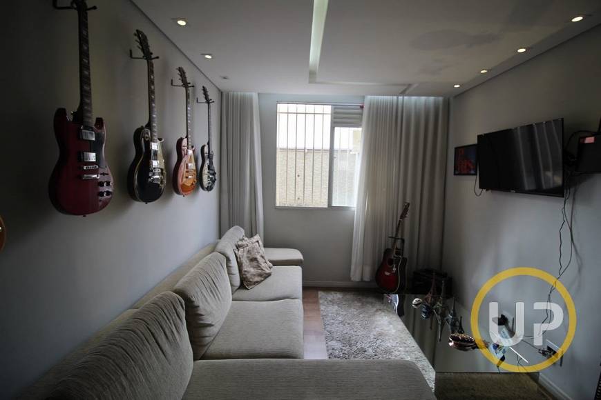 Foto 1 de Apartamento com 3 Quartos à venda, 65m² em Camargos, Belo Horizonte