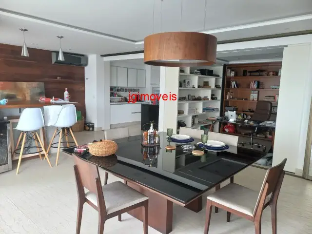 Foto 2 de Apartamento com 3 Quartos para alugar, 223m² em Campo Belo, São Paulo