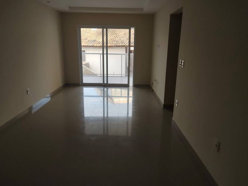 Foto 2 de Apartamento com 3 Quartos para alugar, 108m² em Cavaleiros, Macaé