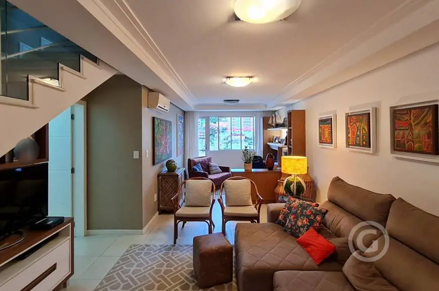 Foto 2 de Apartamento com 3 Quartos à venda, 280m² em Centro, Florianópolis