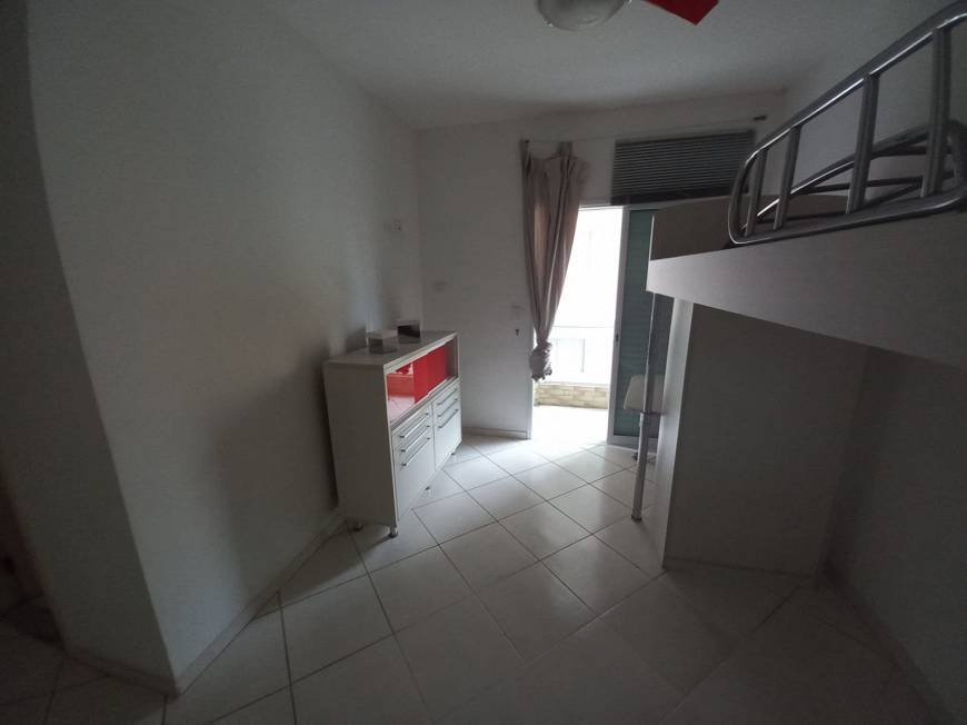 Foto 4 de Apartamento com 3 Quartos para alugar, 120m² em Cidade Ocian, Praia Grande