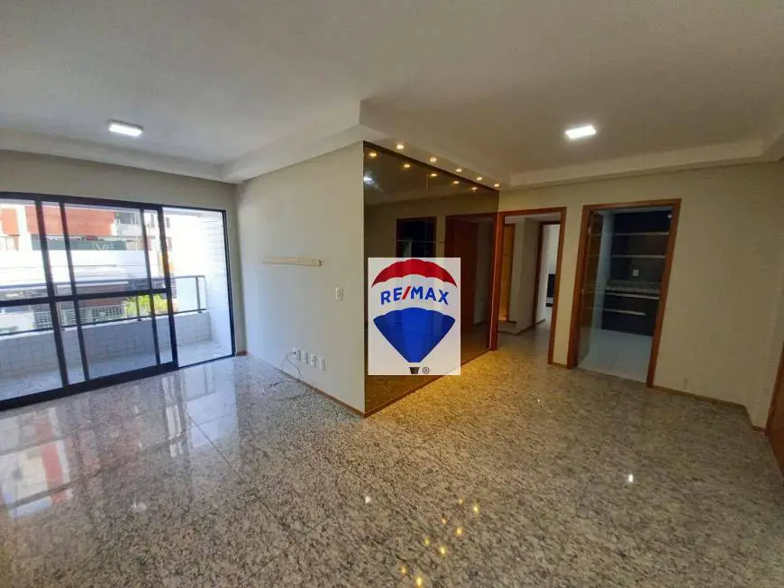 Foto 1 de Apartamento com 3 Quartos à venda, 112m² em Ponta Verde, Maceió