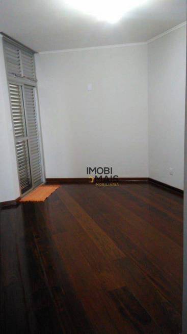 Foto 3 de Apartamento com 3 Quartos à venda, 148m² em Vila América, Bauru