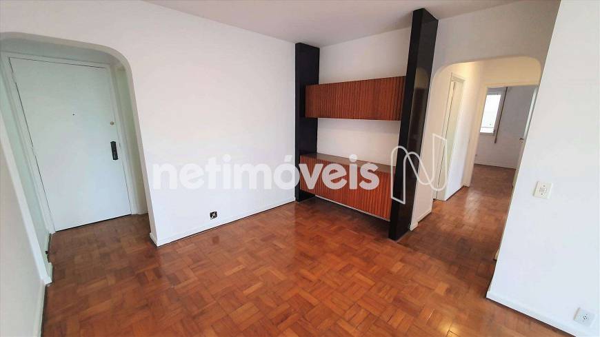 Foto 2 de Apartamento com 3 Quartos para alugar, 105m² em Vila Uberabinha, São Paulo