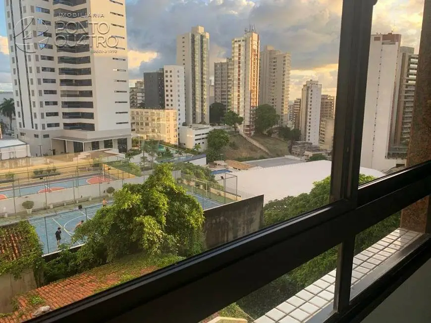 Foto 4 de Apartamento com 4 Quartos para alugar, 242m² em Barra, Salvador
