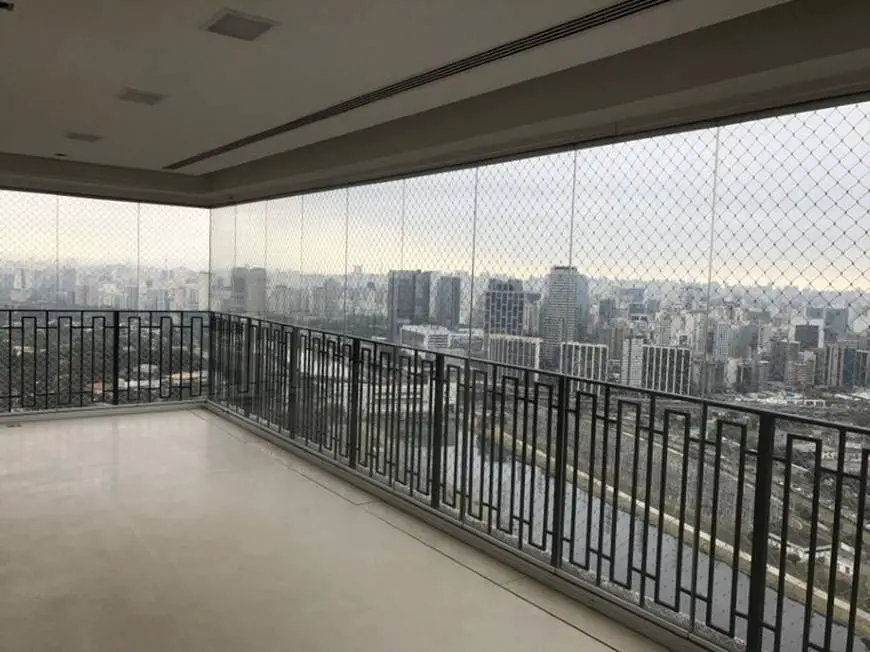 Foto 1 de Apartamento com 4 Quartos à venda, 753m² em Morumbi, São Paulo