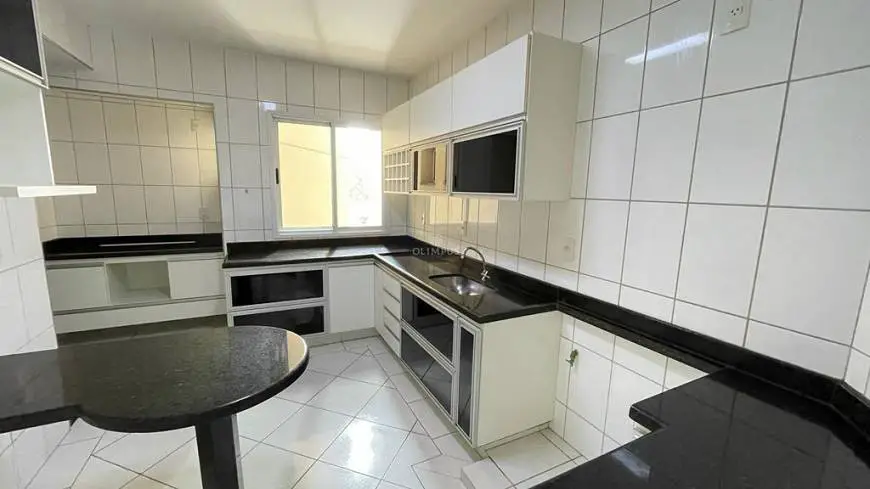 Foto 3 de Apartamento com 4 Quartos para alugar, 135m² em Vigilato Pereira, Uberlândia