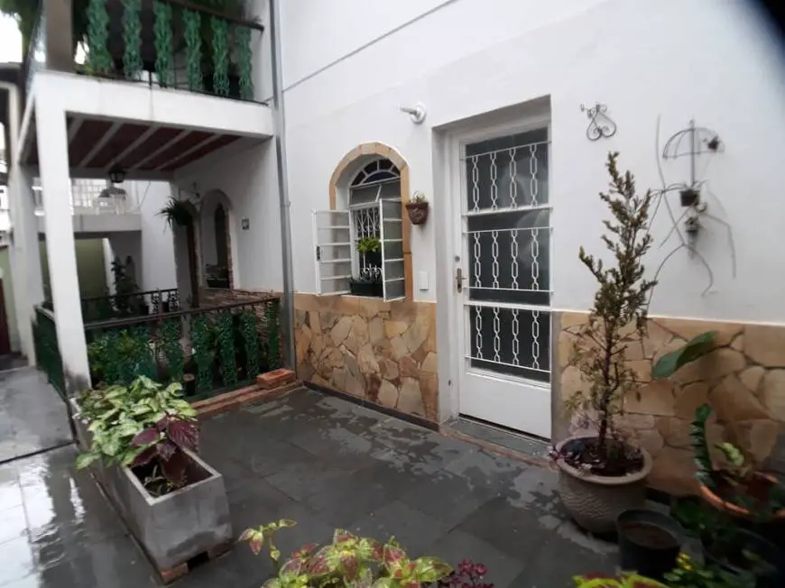 Foto 1 de Casa com 2 Quartos para alugar, 65m² em Dona Clara, Belo Horizonte