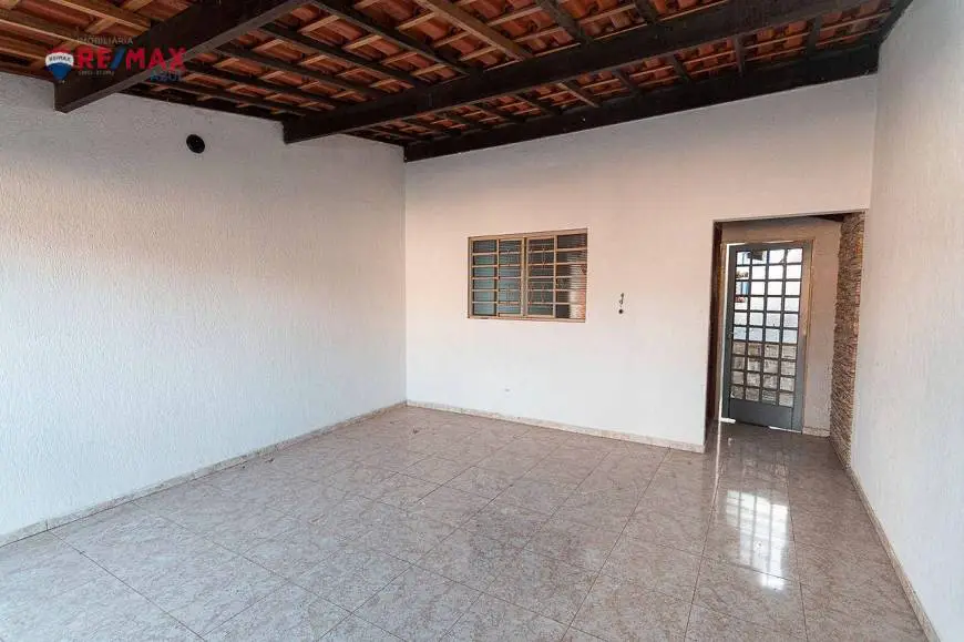 Foto 1 de Casa com 2 Quartos à venda, 100m² em Jardim Novo, Rio Claro