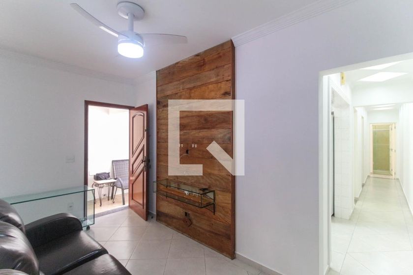 Foto 1 de Casa com 2 Quartos para alugar, 120m² em Jardim Vergueiro, São Paulo