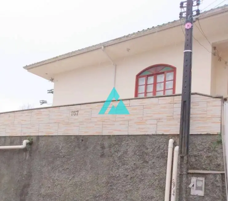 Foto 1 de Casa com 3 Quartos à venda, 85m² em Costeira do Pirajubaé, Florianópolis