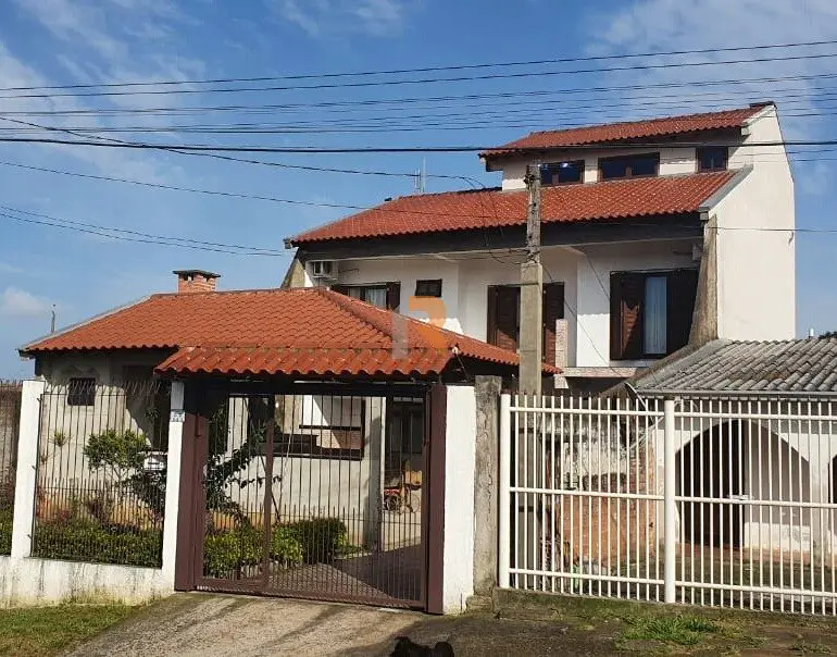Foto 1 de Casa com 3 Quartos à venda, 270m² em Guajuviras, Canoas
