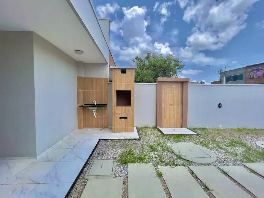 Foto 4 de Casa com 3 Quartos à venda, 84m² em Jardim Bandeirante, Maracanaú