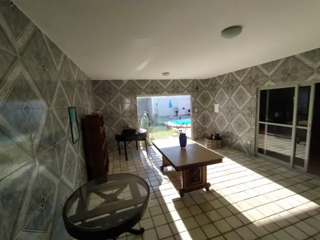 Foto 1 de Casa com 3 Quartos para alugar, 90m² em Santa Lúcia, Maceió