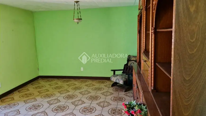 Foto 3 de Casa com 3 Quartos à venda, 251m² em Santa Tereza, Porto Alegre