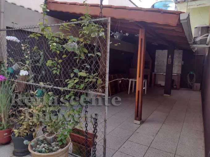 Foto 4 de Casa de Condomínio com 2 Quartos para venda ou aluguel, 106m² em Vila Marari, São Paulo