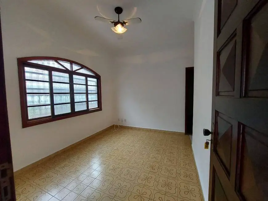 Foto 5 de Casa de Condomínio com 2 Quartos para alugar, 70m² em Vila Tupi, Praia Grande