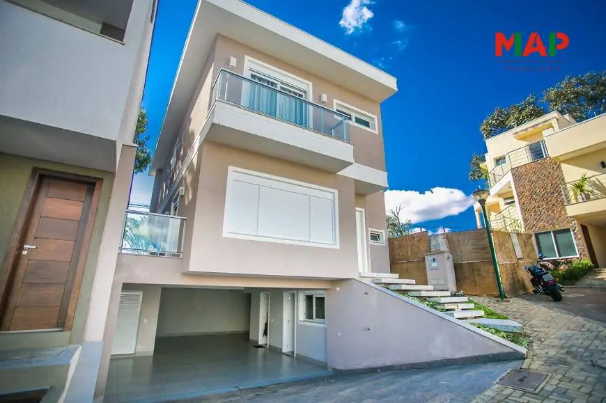 Foto 1 de Casa de Condomínio com 3 Quartos à venda, 272m² em Boa Vista, Curitiba