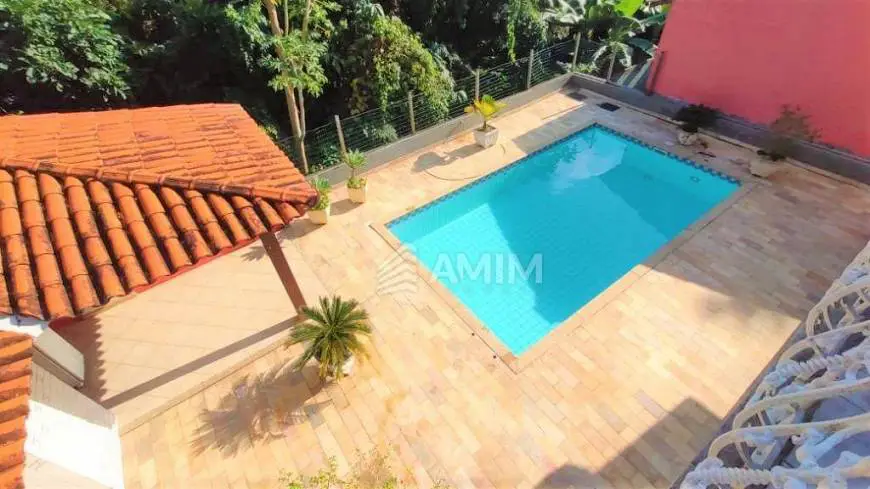 Foto 3 de Casa de Condomínio com 3 Quartos à venda, 400m² em Camboinhas, Niterói