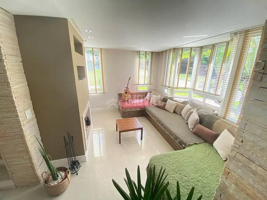 Foto 4 de Casa de Condomínio com 3 Quartos à venda, 322m² em Praia Brava, Itajaí