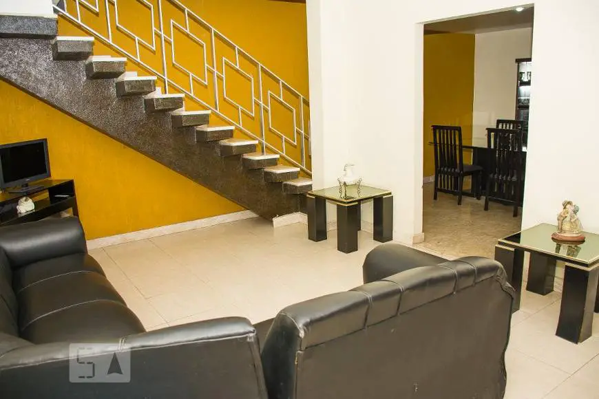 Foto 2 de Casa de Condomínio com 4 Quartos à venda, 220m² em Portuguesa, Rio de Janeiro