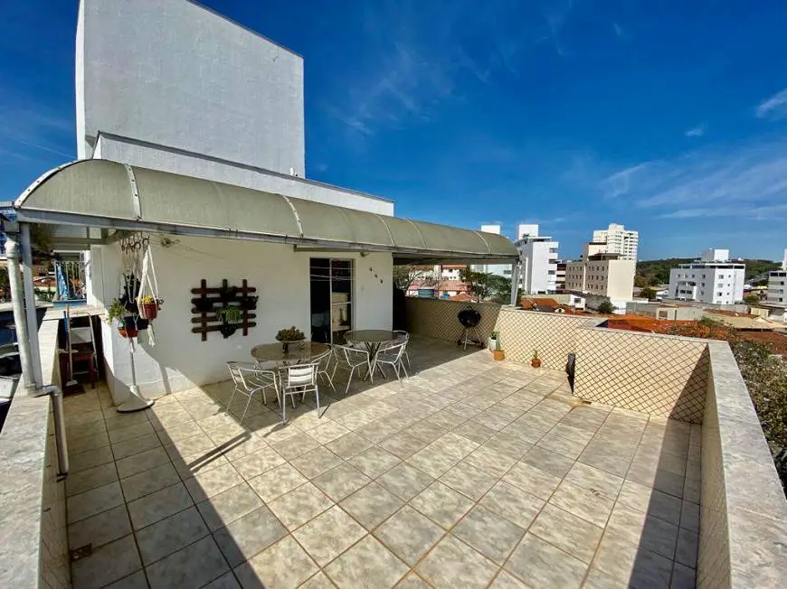 Foto 1 de Cobertura com 3 Quartos à venda, 133m² em Pampulha, Belo Horizonte
